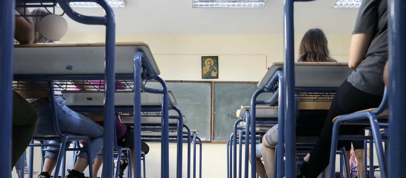 Αυξάνεται ο αριθμός των σχολείων που κλείνουν λόγω κορωνοϊού